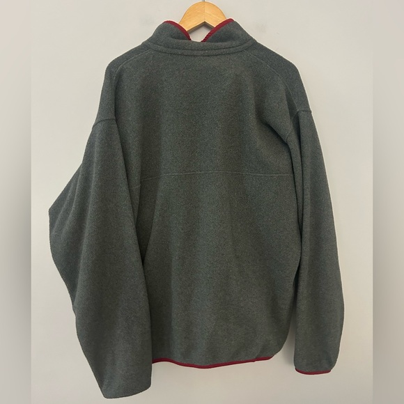 Patagonia Men's Lightweight Synchilla Snap-T Grey Red Pullover - Picture 2 of 4
